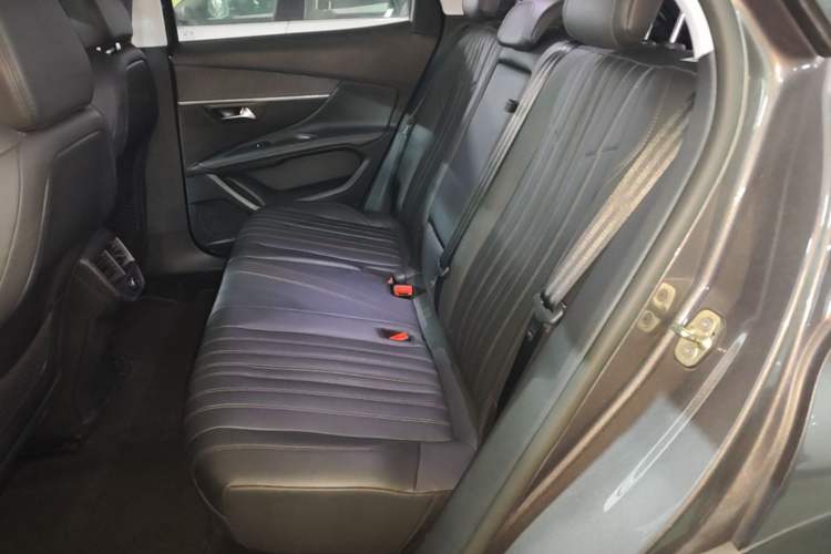 Used Peugeot 4008 2018 350THP Luxury Edition Left Rear Seat