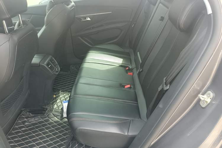 Used Peugeot 4008 2018 350THP Elite Edition Left Rear Seat