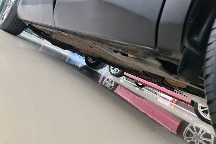 Used Peugeot 4008 2018 350THP Elite Edition Left Side Sill