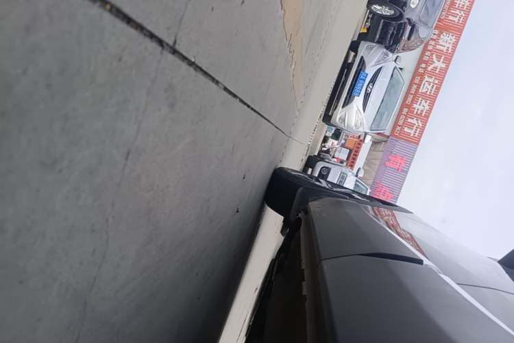 Used Peugeot 4008 2018 350THP Elite Edition Left Side Sill