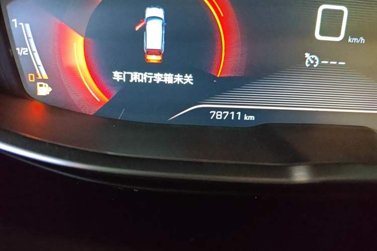 Used Peugeot 4008 2018 350THP Luxury Edition Odometer Close Up
