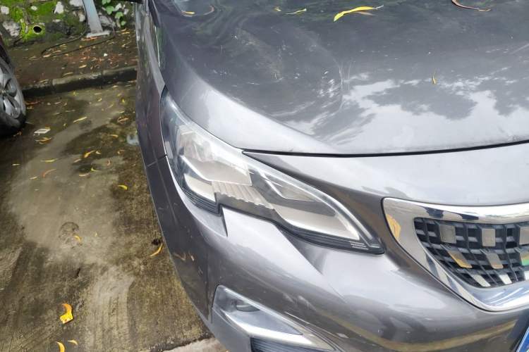 Used Peugeot 4008 2018 350THP Elite Edition Right Front Headlight