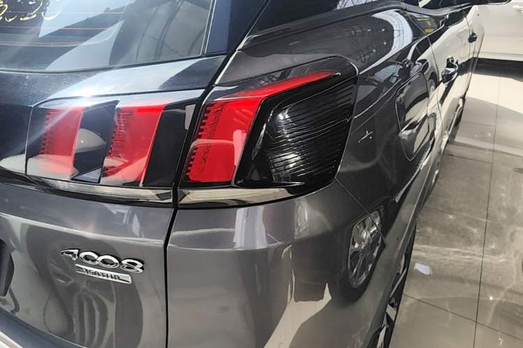 Used Peugeot 4008 2018 350THP Elite Edition Right Rear Taillight