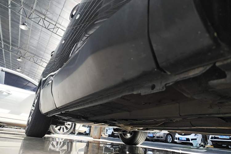 Used Peugeot 4008 2018 350THP Elite Edition Right Side Sill