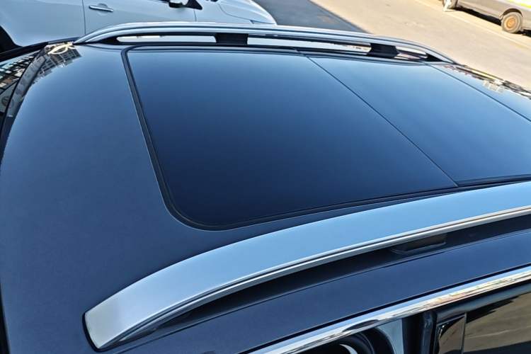 Used Peugeot 4008 2018 350THP Elite Edition Roof