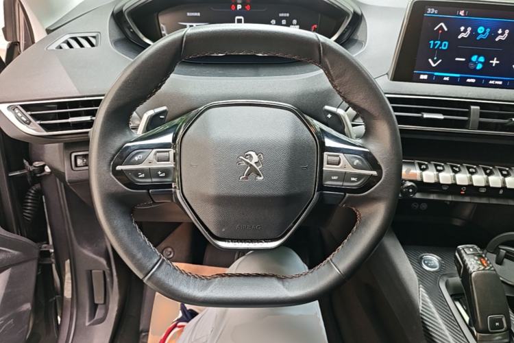 Used Peugeot 4008 2018 350THP Elite Edition Steering Wheel