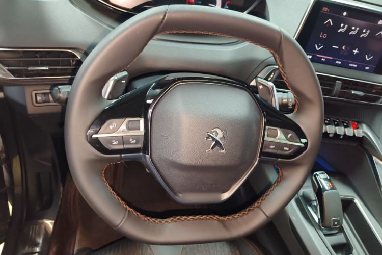 Used Peugeot 4008 2018 350THP Elite Edition Steering Wheel