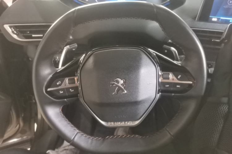 Used Peugeot 4008 2018 350THP Elite Edition Steering Wheel