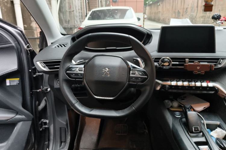Used Peugeot 4008 2018 350THP Elite Edition Steering Wheel