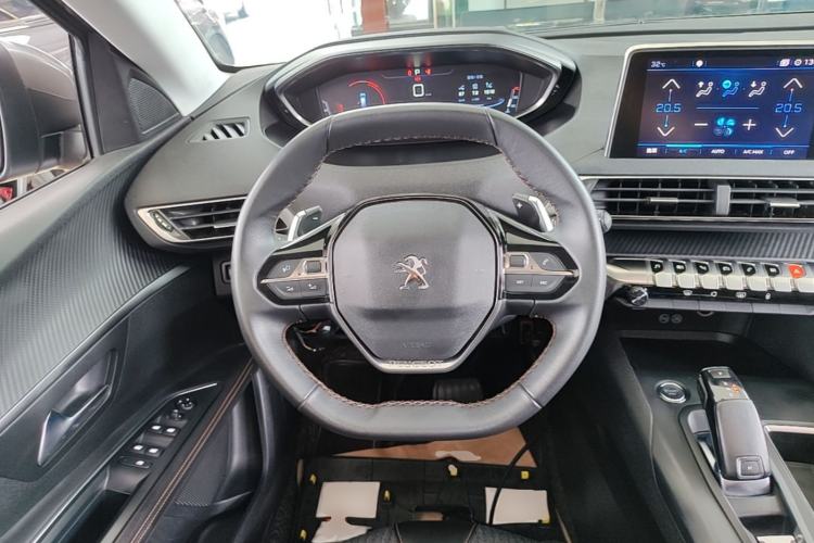 Used Peugeot 4008 2018 350THP Elite Edition Steering Wheel