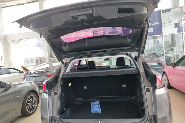 Used Peugeot 4008 2018 350THP Elite Edition Trunk