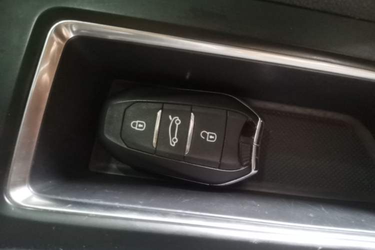 Used Peugeot 4008 2018 350THP Elite Edition Vehicle Key