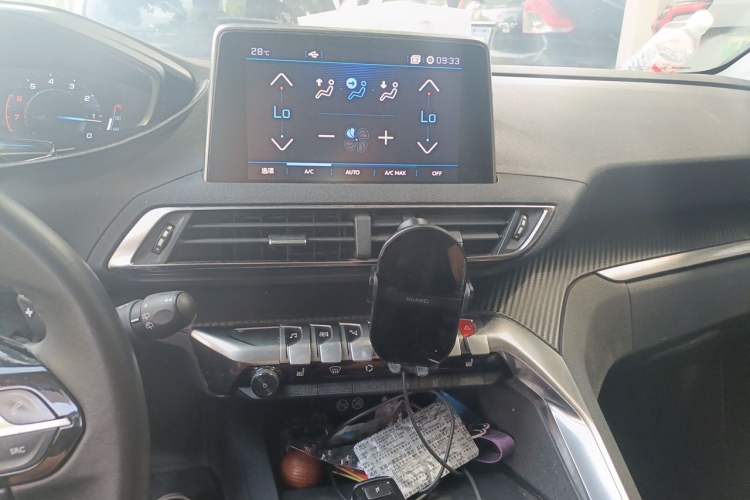 Used Peugeot 4008 2018 350THP Elite Edition Audio And AC Panel