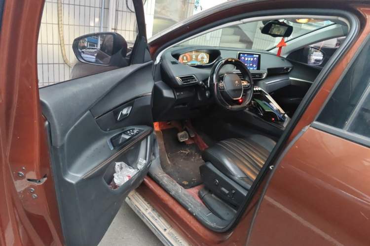 Used Peugeot 4008 2018 350THP Elite Edition Driver Seat