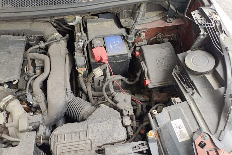 Used Peugeot 4008 2018 350THP Elite Edition Engine Bay Left