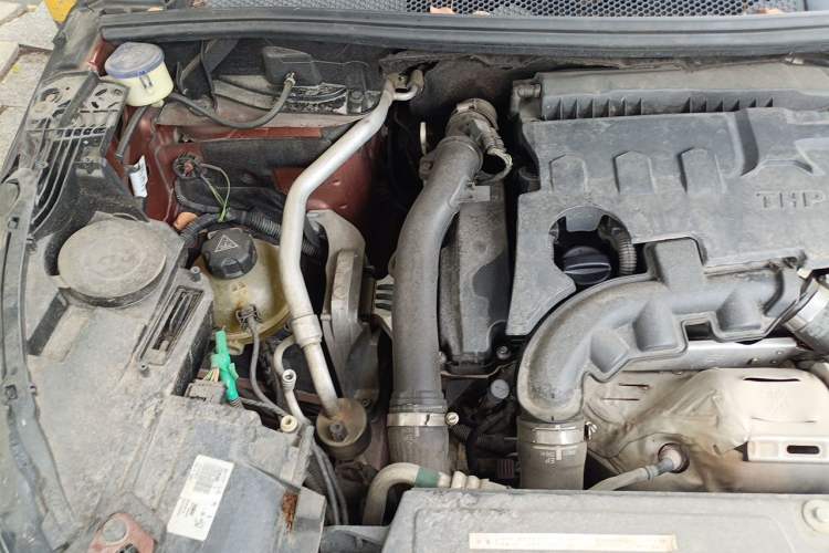 Used Peugeot 4008 2018 350THP Elite Edition Engine Bay Right