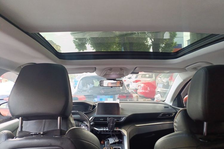 Used Peugeot 4008 2018 350THP Elite Edition Headliner