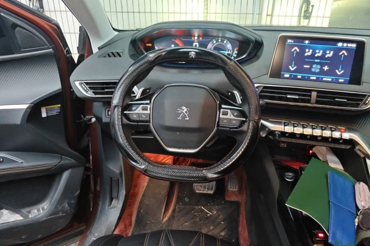 Used Peugeot 4008 2018 350THP Elite Edition Steering Wheel