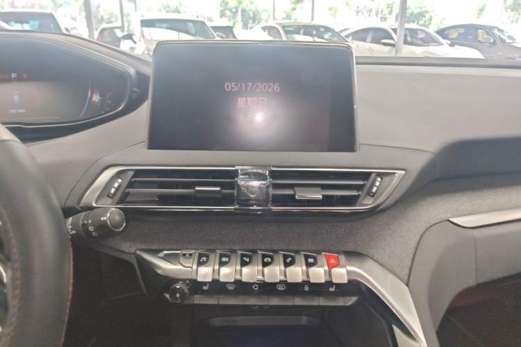 Used Peugeot 4008 2018 350THP Luxury Edition Audio And AC Panel