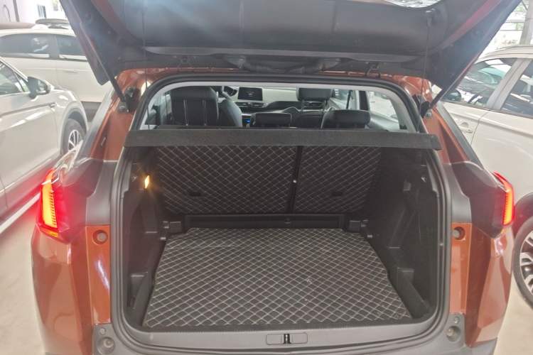 Used Peugeot 4008 2018 350THP Luxury Edition Trunk