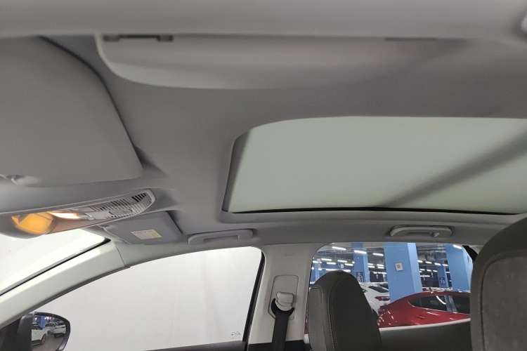 Used Peugeot 4008 2018 350THP Elite Edition Headliner