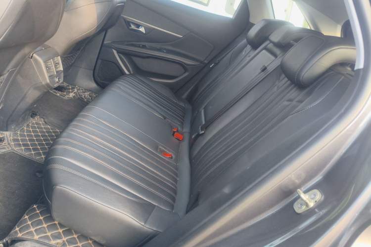 Used Peugeot 4008 2018 380THP Luxury Edition Interior 4