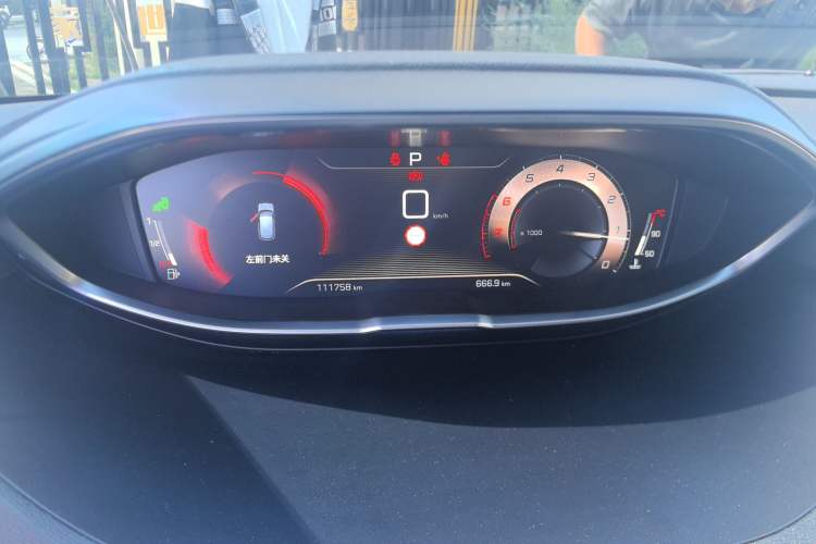 Used Peugeot 4008 2018 380THP Luxury Edition Odometer Close Up