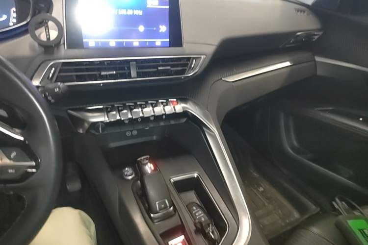 Used Peugeot 4008 2018 350THP Elite Edition Audio And AC Panel