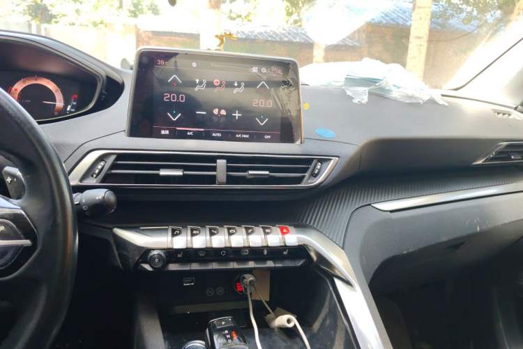 Used Peugeot 4008 2018 350THP Elite Edition Audio And AC Panel