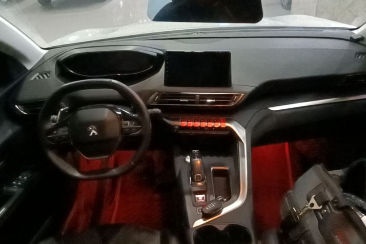 Used Peugeot 4008 2018 350THP Elite Edition Center Console