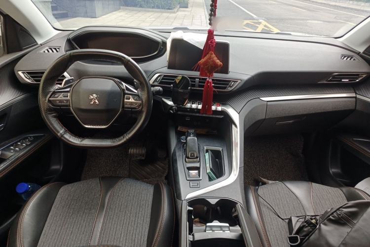 Used Peugeot 4008 2018 350THP Elite Edition Center Console