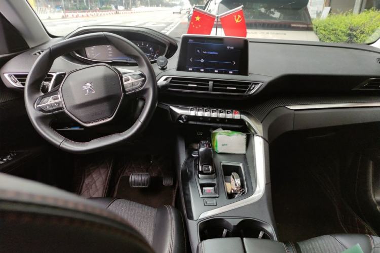 Used Peugeot 4008 2018 350THP Elite Edition Center Console