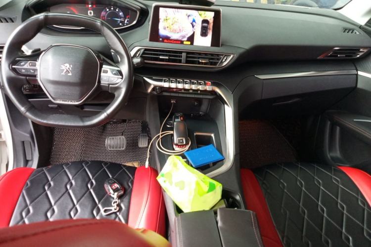 Used Peugeot 4008 2018 350THP Elite Edition Center Console