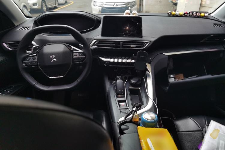 Used Peugeot 4008 2018 350THP Elite Edition Center Console