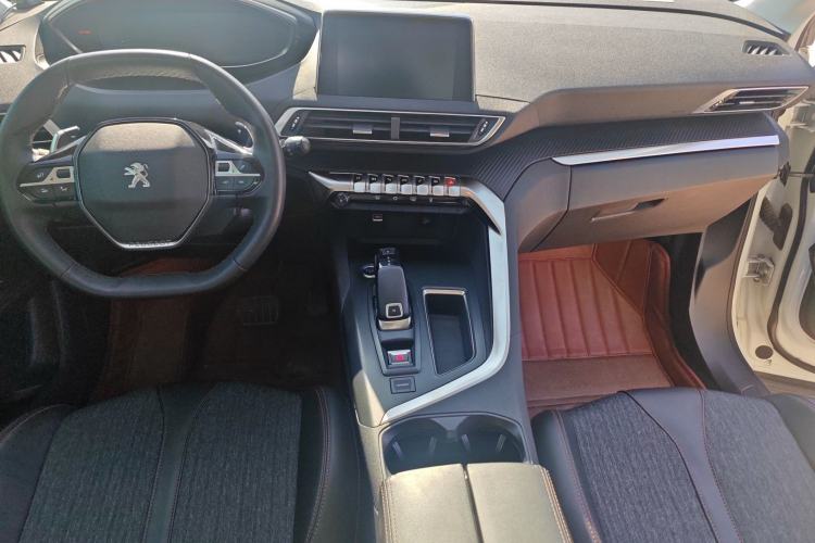 Used Peugeot 4008 2018 350THP Elite Edition Center Console