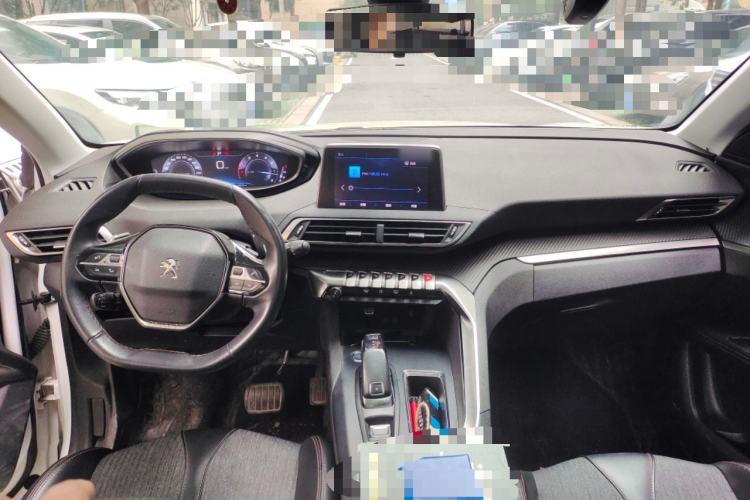Used Peugeot 4008 2018 350THP Elite Edition Center Console
