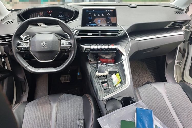 Used Peugeot 4008 2018 350THP Elite Edition Center Console
