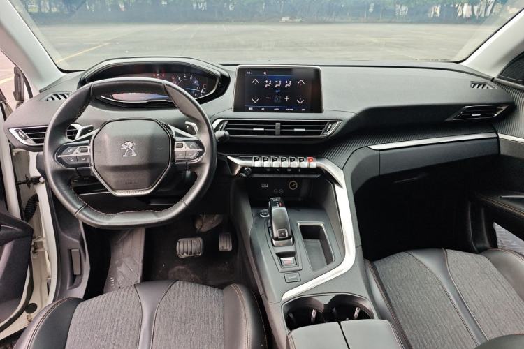 Used Peugeot 4008 2018 350THP Elite Edition Center Console