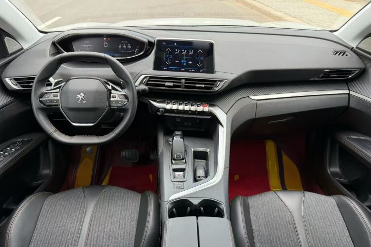 Used Peugeot 4008 2018 350THP Elite Edition Center Console