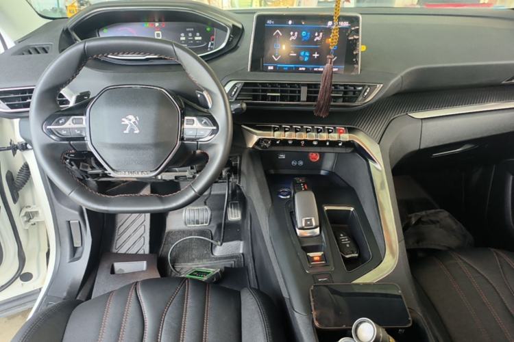 Used Peugeot 4008 2018 350THP Elite Edition Center Console