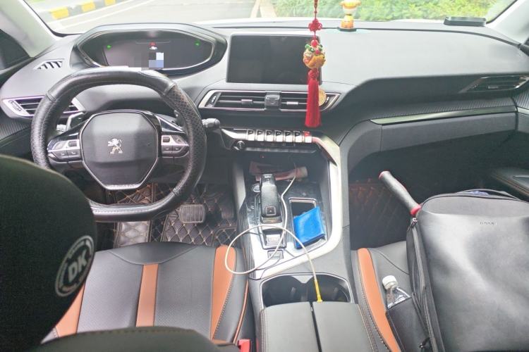 Used Peugeot 4008 2018 350THP Elite Edition Center Console