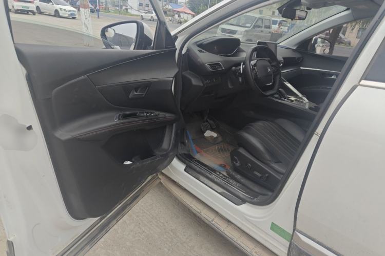 Used Peugeot 4008 2018 350THP Elite Edition Driver Seat