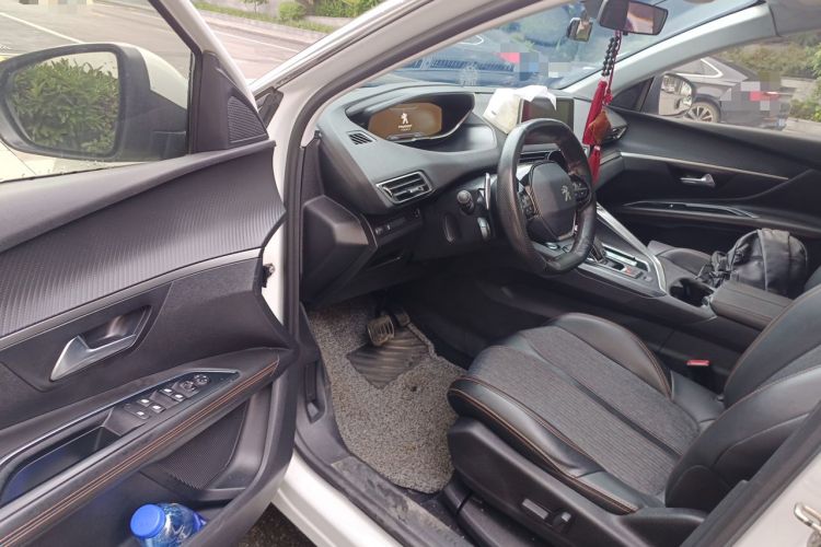 Used Peugeot 4008 2018 350THP Elite Edition Driver Seat