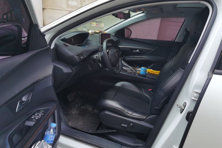 Used Peugeot 4008 2018 350THP Elite Edition Driver Seat