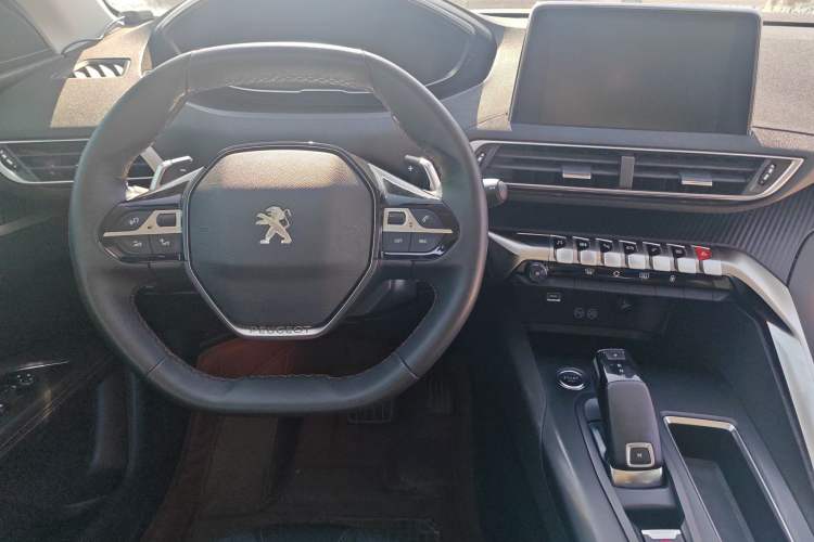 Used Peugeot 4008 2018 350THP Elite Edition Driver Seat