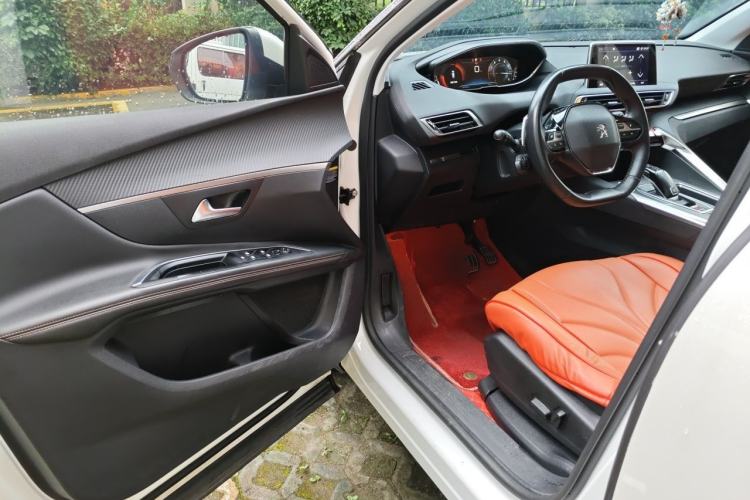 Used Peugeot 4008 2018 350THP Elite Edition Driver Seat