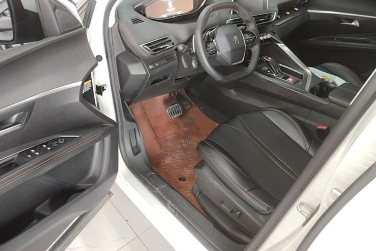 Used Peugeot 4008 2018 350THP Elite Edition Driver Seat