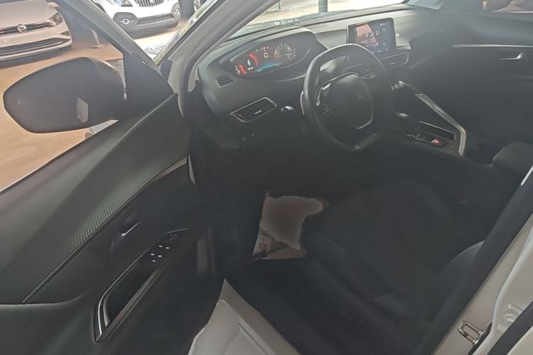 Used Peugeot 4008 2018 350THP Elite Edition Driver Seat