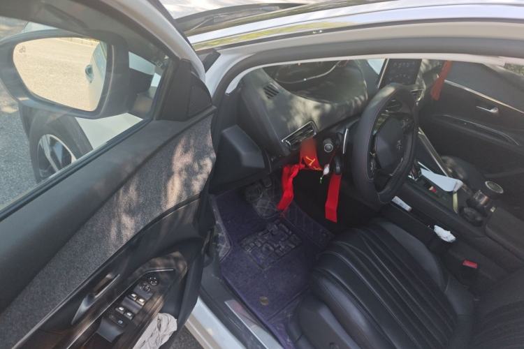 Used Peugeot 4008 2018 350THP Luxury Edition Driver Seat
