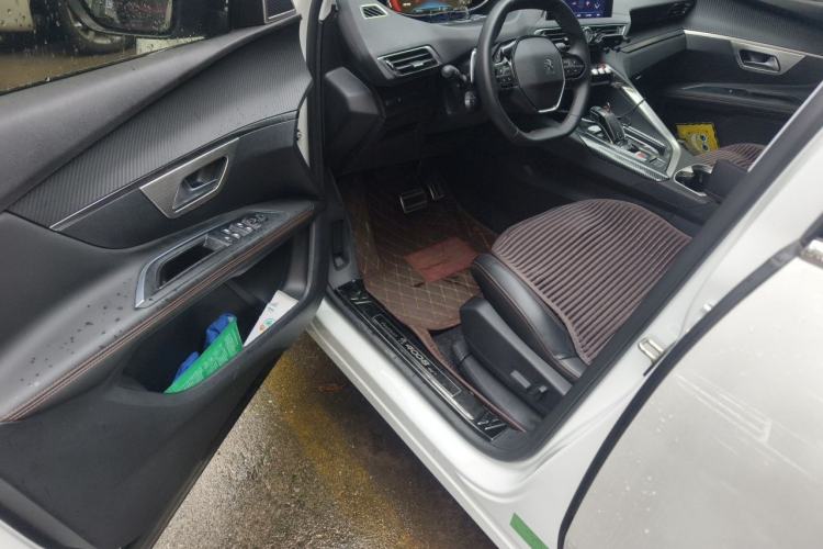 Used Peugeot 4008 2018 380THP Elite Edition Driver Seat